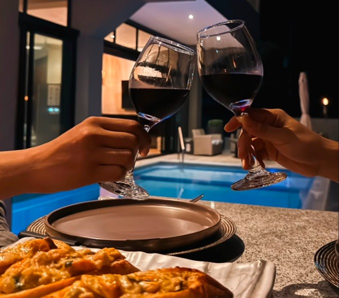 Comedor con vista al mar